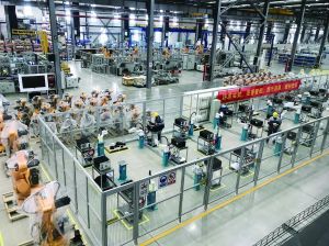 “互联网+”背景下的机器人智慧实训室设计 网络技术服务构建智能制造新生态